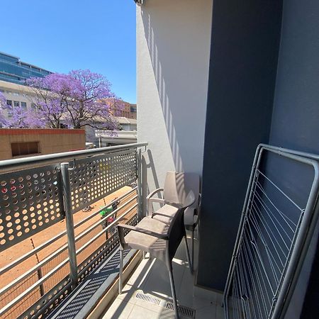 Easy Stay - The Median Rosebank Johannesburg Kültér fotó