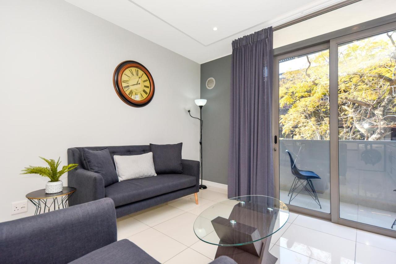 Easy Stay - The Median Rosebank Johannesburg Kültér fotó