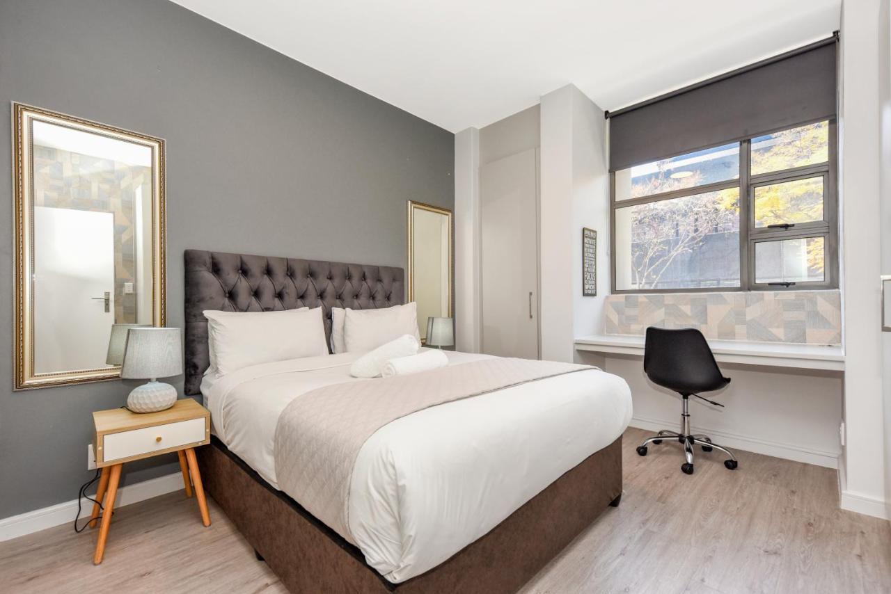 Easy Stay - The Median Rosebank Johannesburg Kültér fotó