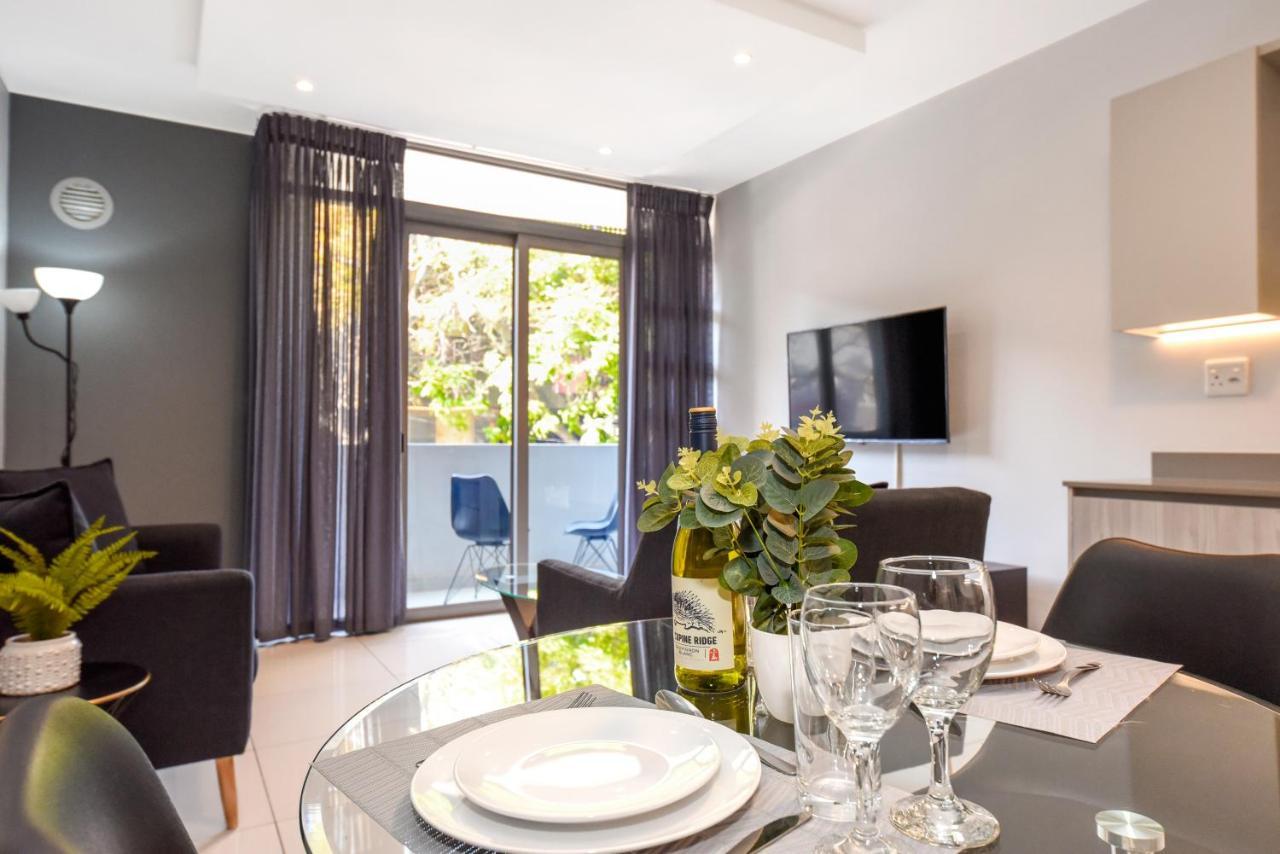 Easy Stay - The Median Rosebank Johannesburg Kültér fotó