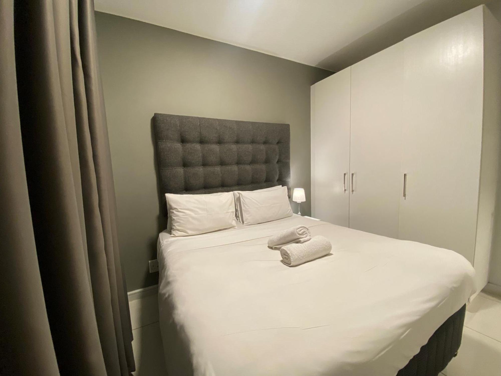 Easy Stay - The Median Rosebank Johannesburg Kültér fotó